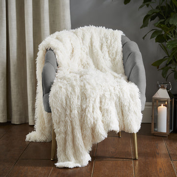 Cuddly Blanket Throw - Cream