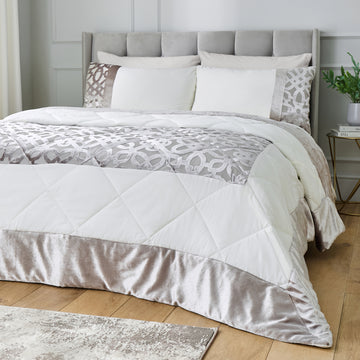 Lattice Cut Velvet Bedspread - Natural