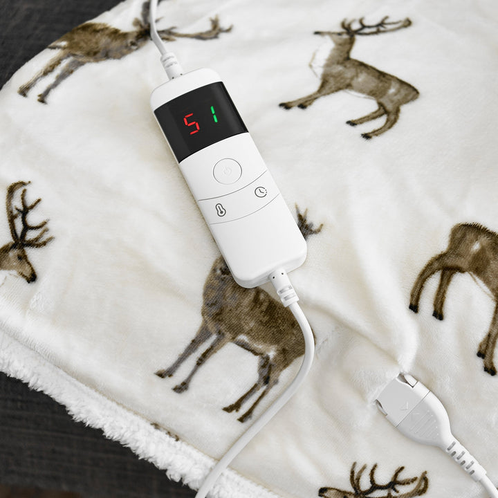 Sterling Stag Sherpa Heated Throw - Cream - Williamsons Factory Shop