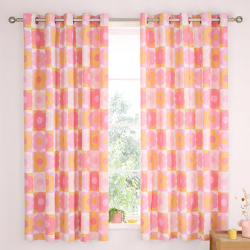 Retro Daisy Eyelet Curtains - Pink