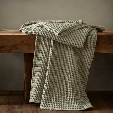 Pineapple Elephant Jaipur Chunky Waffle Blanket Throw - Sage Green