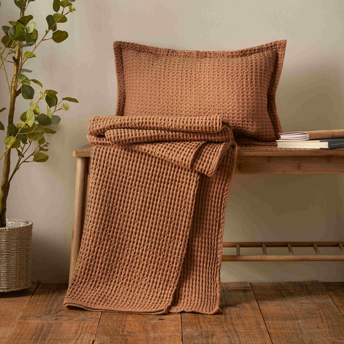 Pineapple Elephant Jaipur Chunky Waffle Throw - Caramel