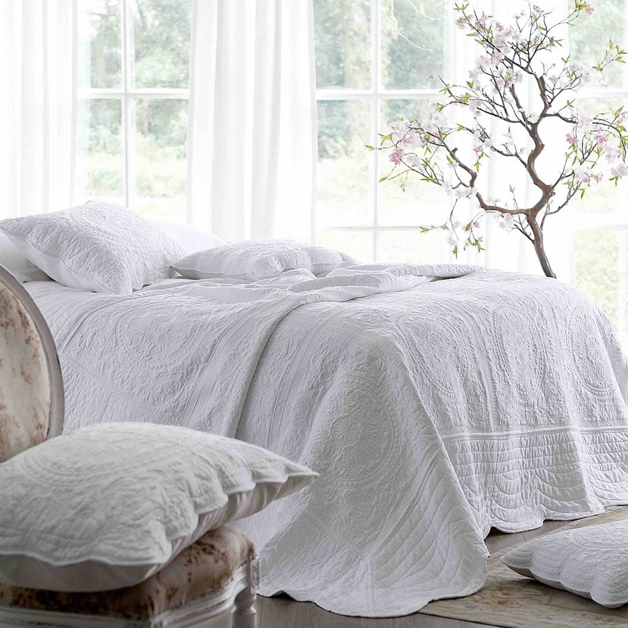 Sashi Athens Bedspread - White - Williamsons Factory Shop