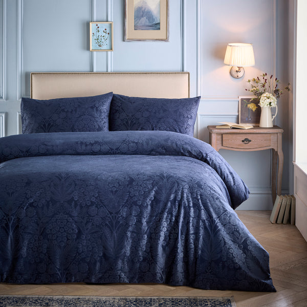 Appletree Heritage Berkley Duvet Cover Set - Navy - Williamsons Factory Shop