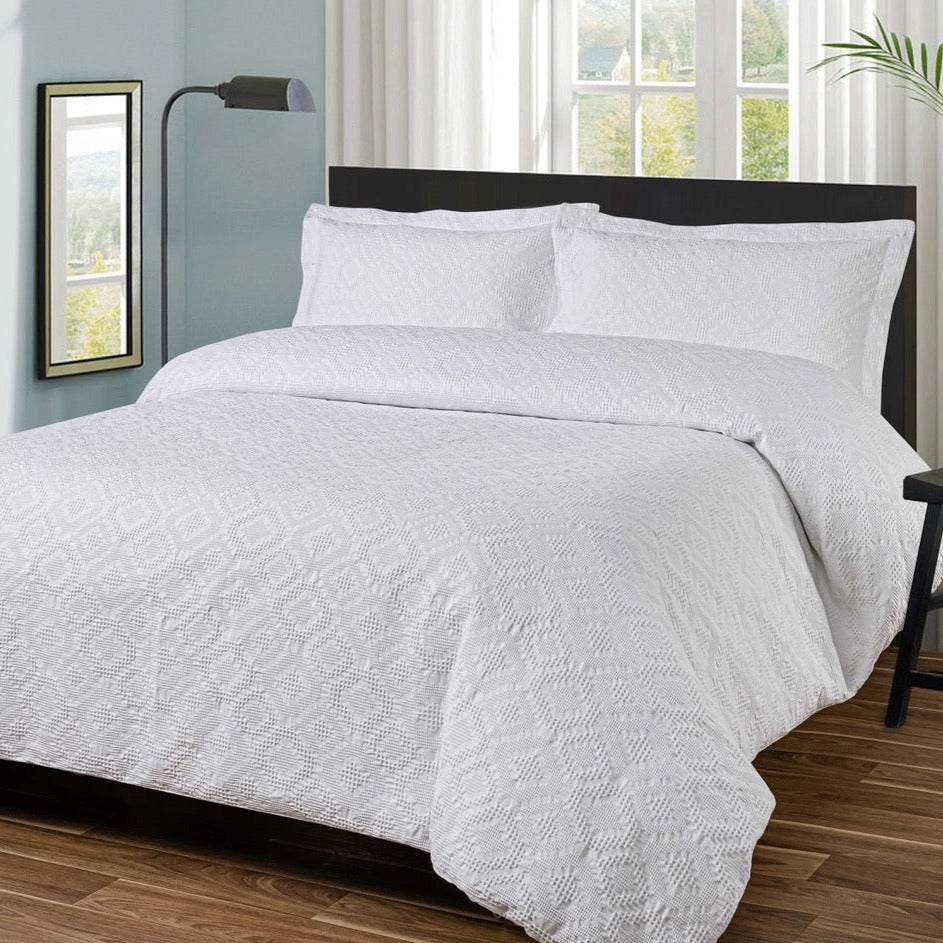 Brittany Jacquard Lace Duvet Cover Set - White - Williamsons Home