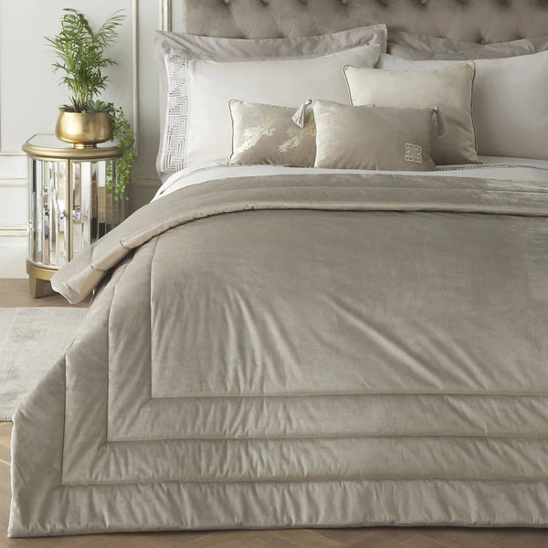 Laurence Llewelyn-Bowen Chic Bedspread - Oyster