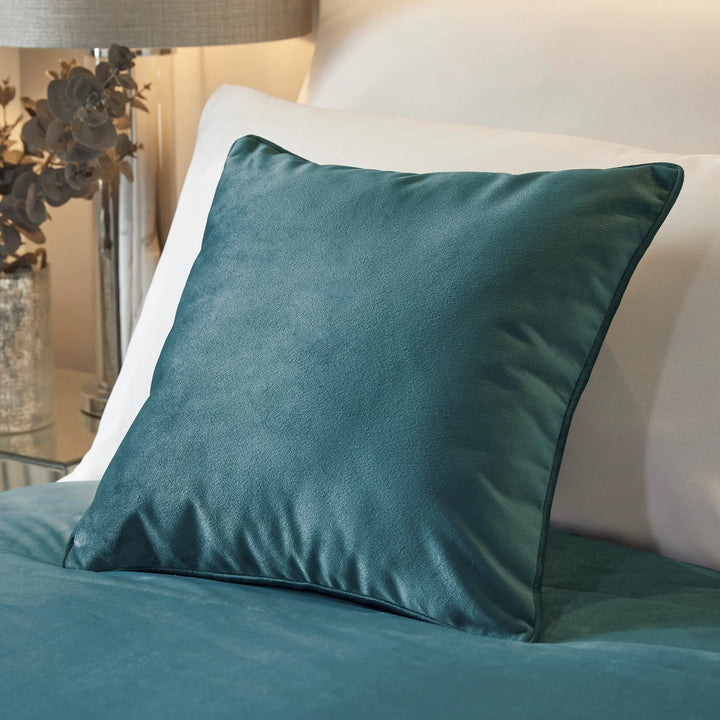 Laurence Llewelyn-Bowen Chic Bedspread - Teal - Williamsons Factory Shop