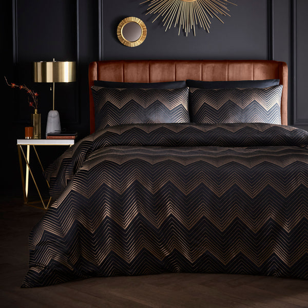 Laurence Llewelyn-Bowen Cocktail Jacquard Duvet Cover Set - Black
