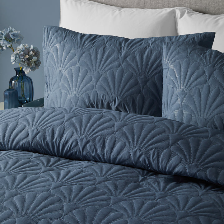 Serene Cavali Duvet Cover Set - Dark Blue - Williamsons Factory Shop