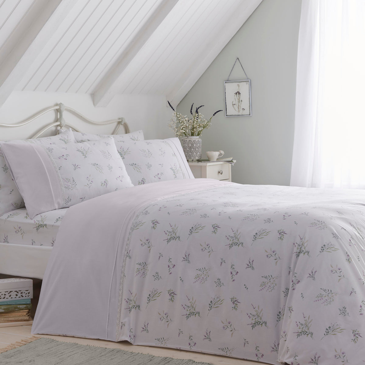 Dreams & Drapes Chloe Duvet Cover Set - Lilac