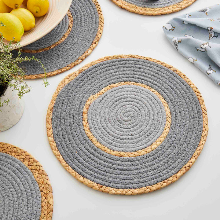Coastal Birds Set of 2 Seagrass Table Mats - Williamsons Factory Shop