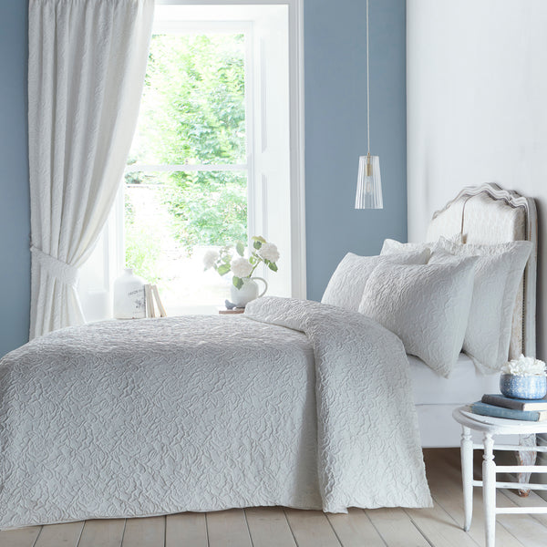 Appletree Heritage Collier Duvet Cover Set - White - Williamsons Factory Shop