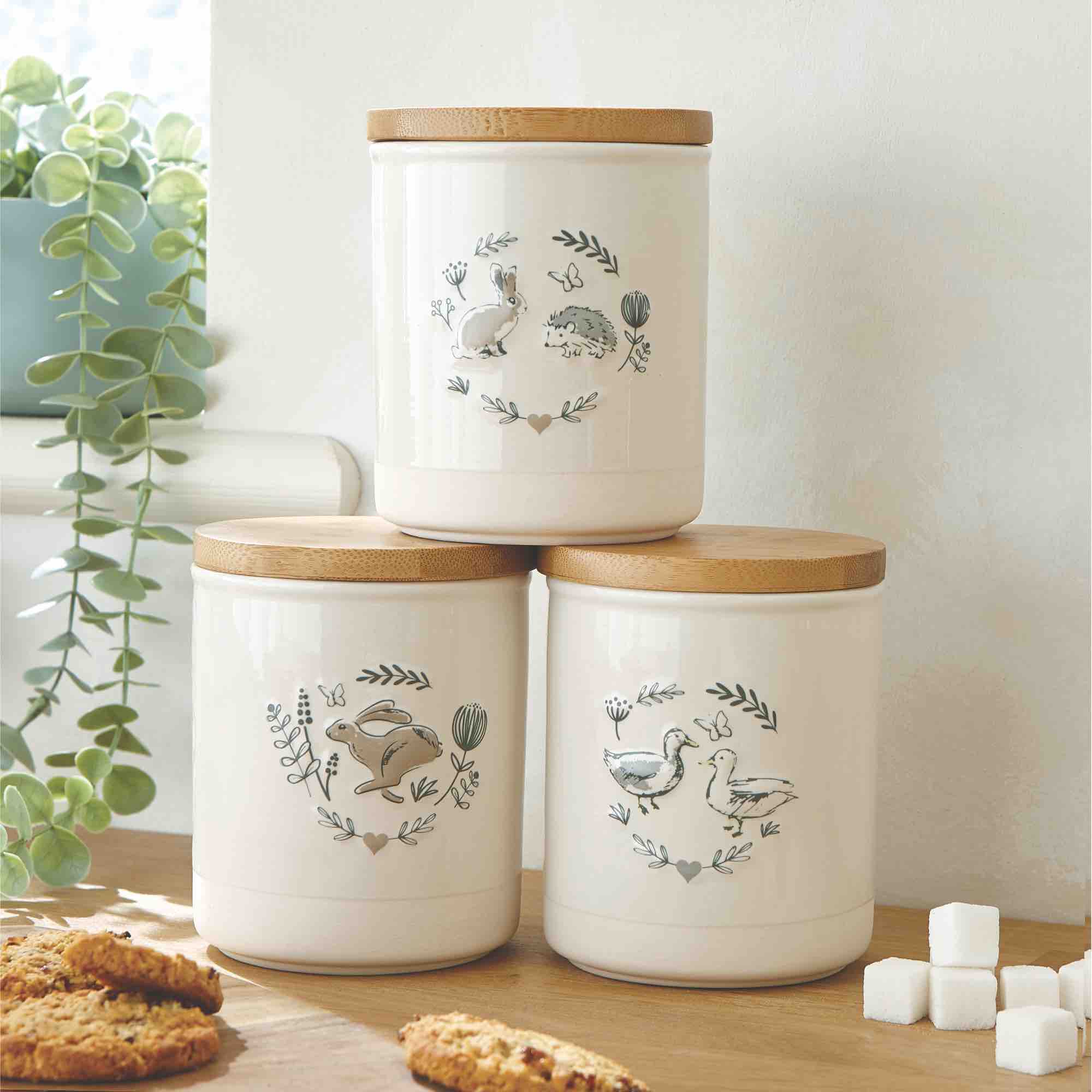 Country Animals Ceramic Tea Canister