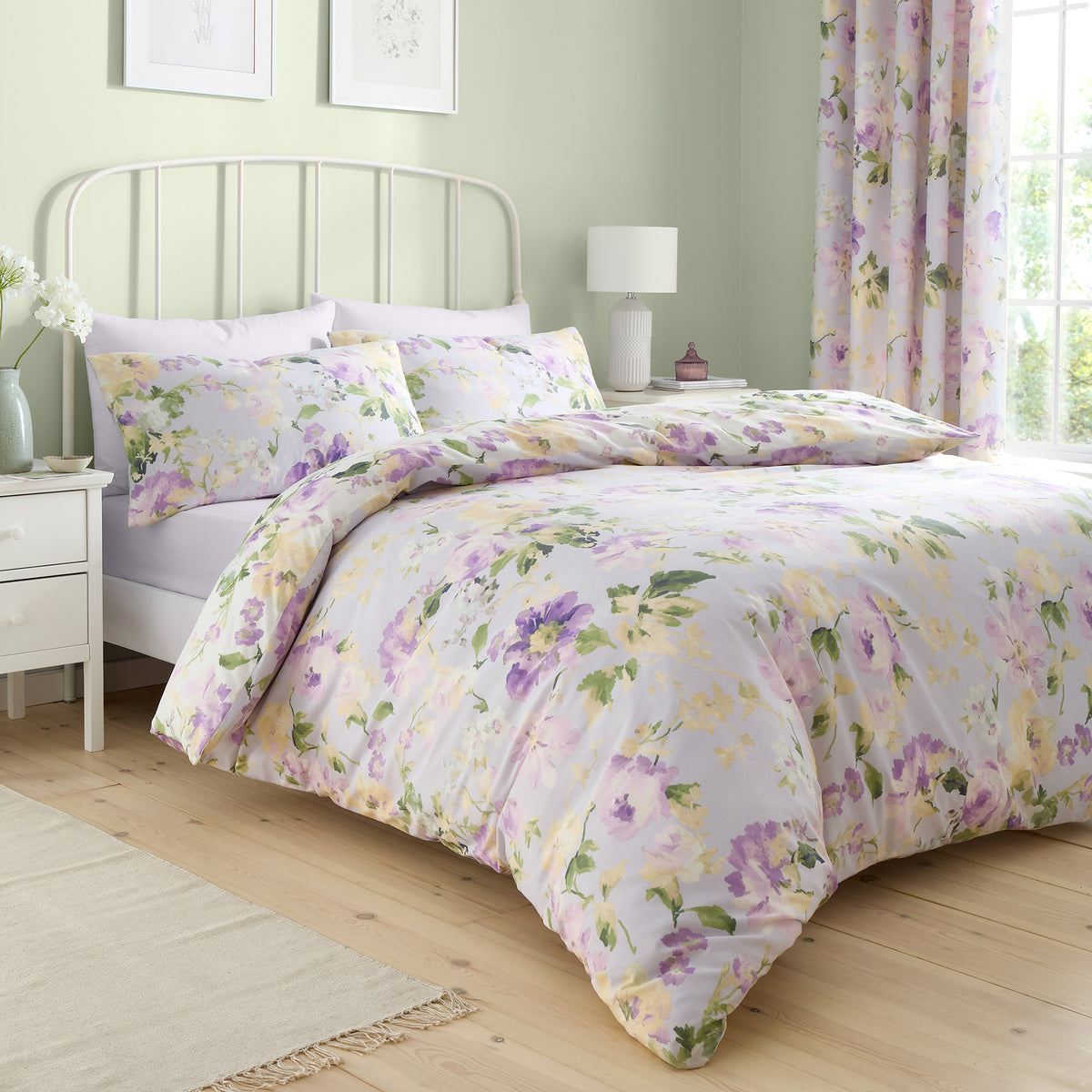 Dreams & Drapes Flourette Duvet Cover Set - Lilac
