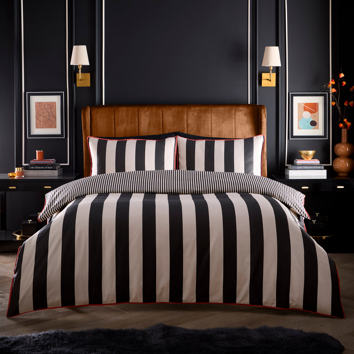 Laurence Llewelyn-Bowen Festivo Circus Stripe Duvet Cover Set - Black