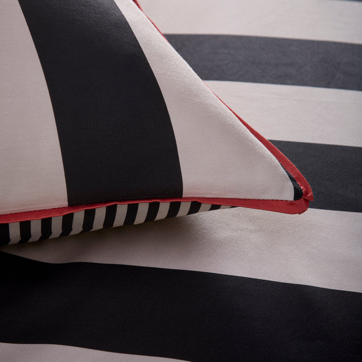 Laurence Llewelyn-Bowen Festivo Circus Stripe Duvet Cover Set - Black - Williamsons Factory Shop