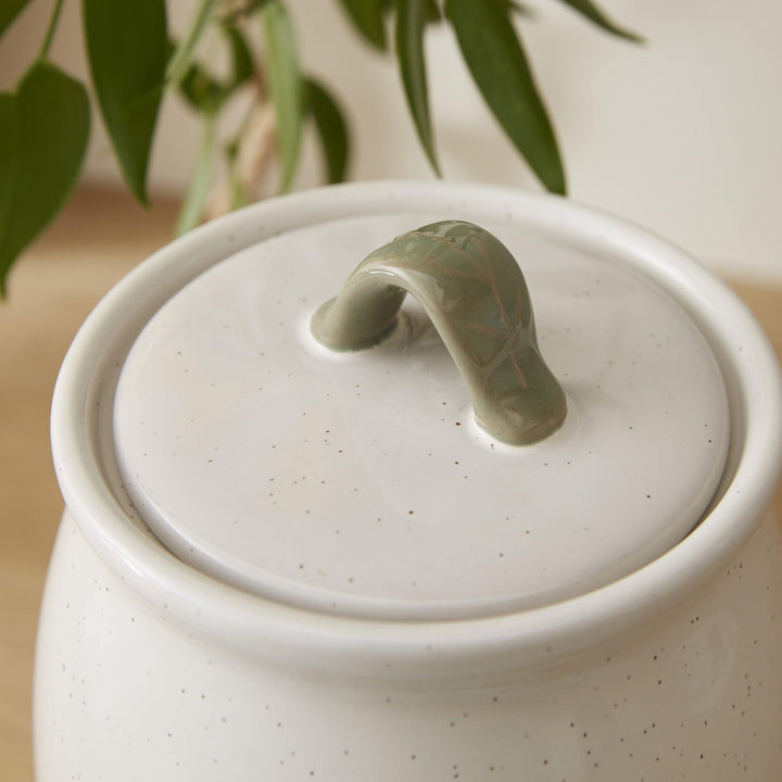 Forest Fable Canister - Hare - Williamsons Factory Shop