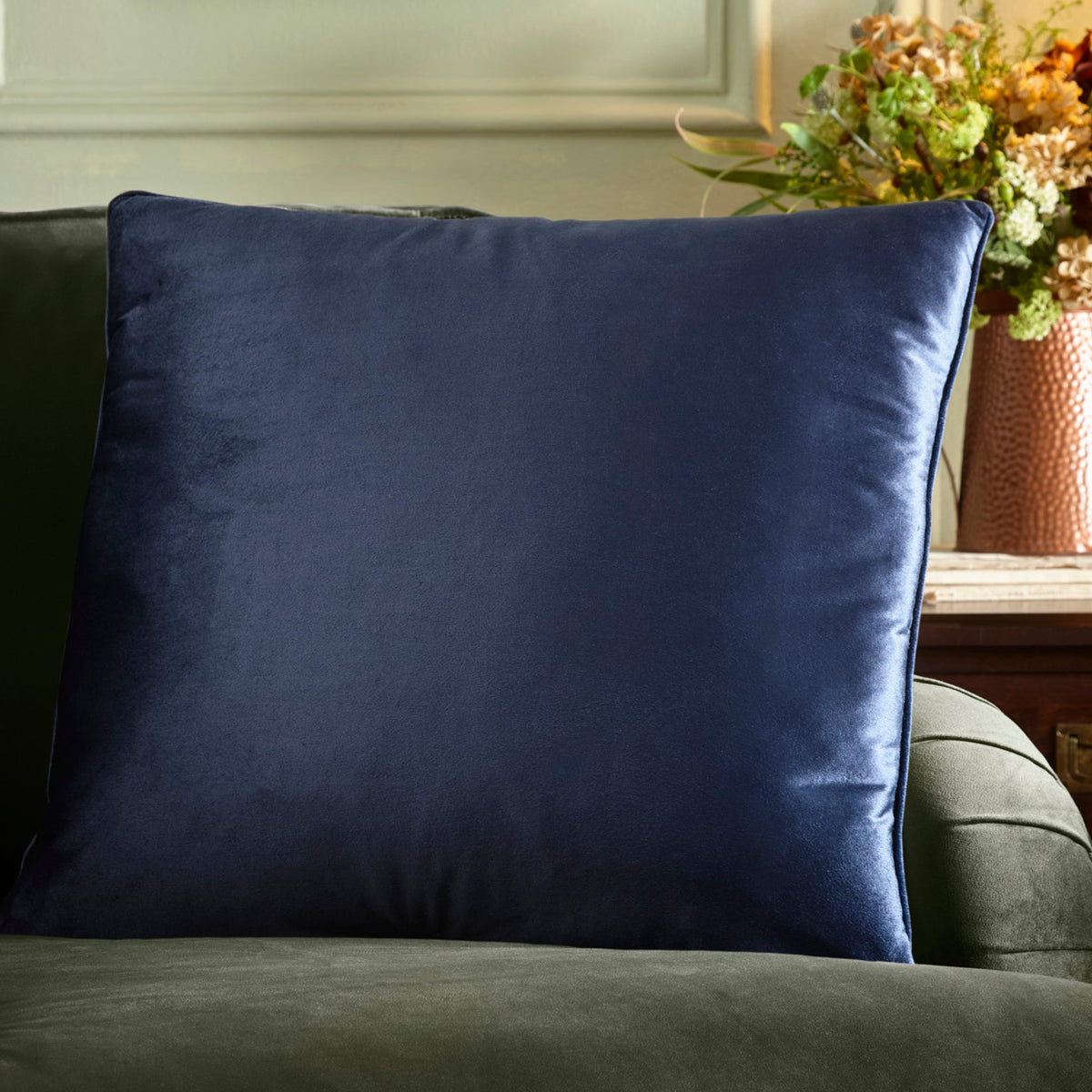 Appletree Heritage Harlan Cushion - Navy