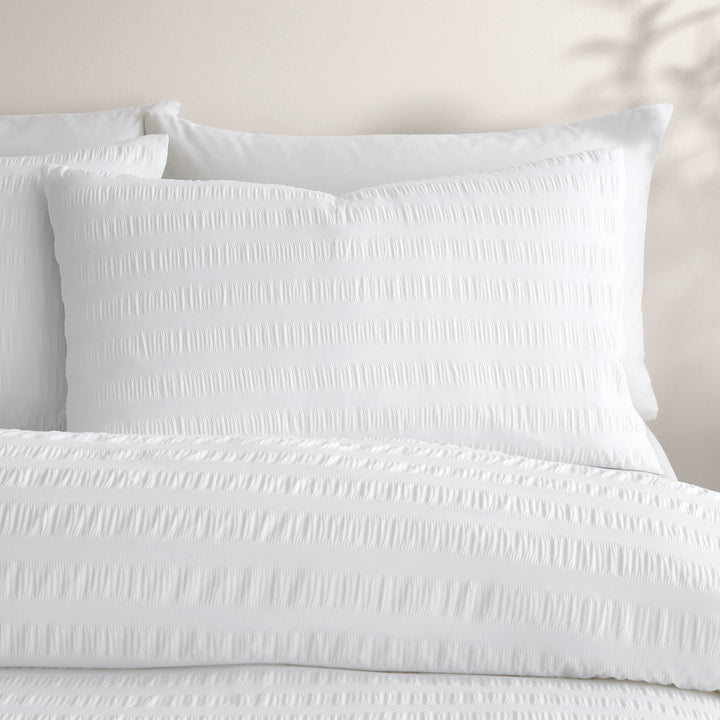 Serene Honley Seersucker Duvet Cover Set - White - Williamsons Factory Shop