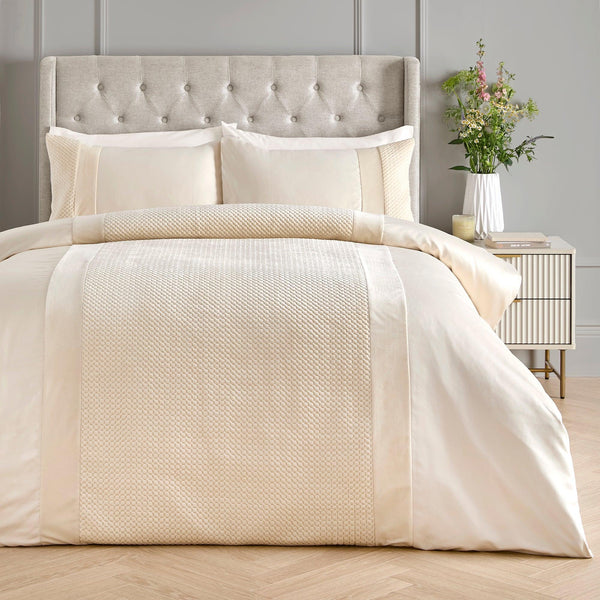 Soiree Iras Duvet Cover Set - Natural - Williamsons Factory Shop