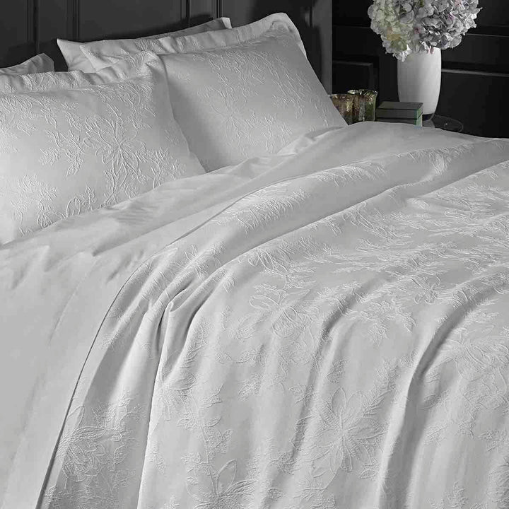 Kingston Jacquard Duvet Cover Set - Ivory - Williamsons Factory Shop