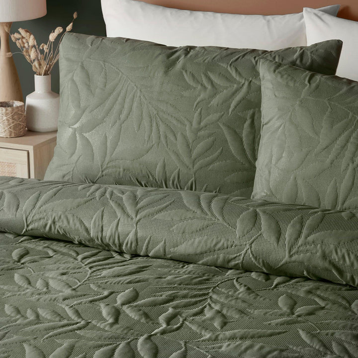 Serene Luana Duvet Cover Set - Dark Green - Williamsons Factory Shop