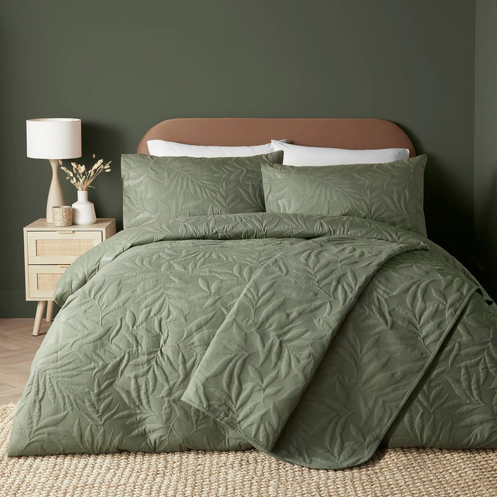 Serene Luana Duvet Cover Set - Dark Green - Williamsons Factory Shop