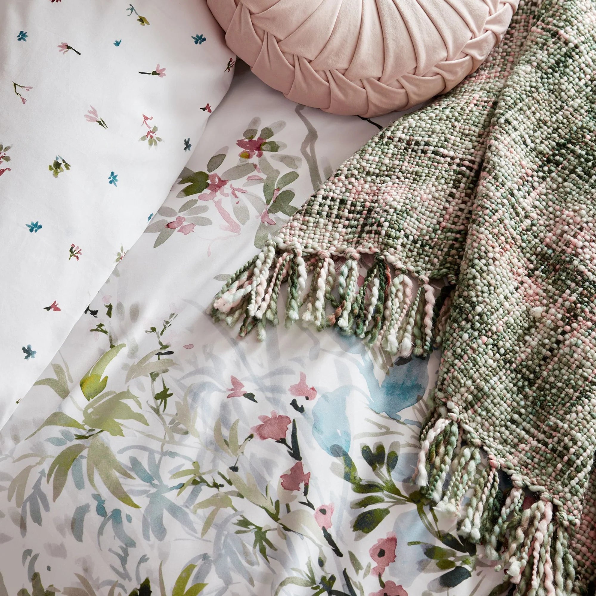 Laura Ashley Pointon Fields Duvet Cover Set - Multi