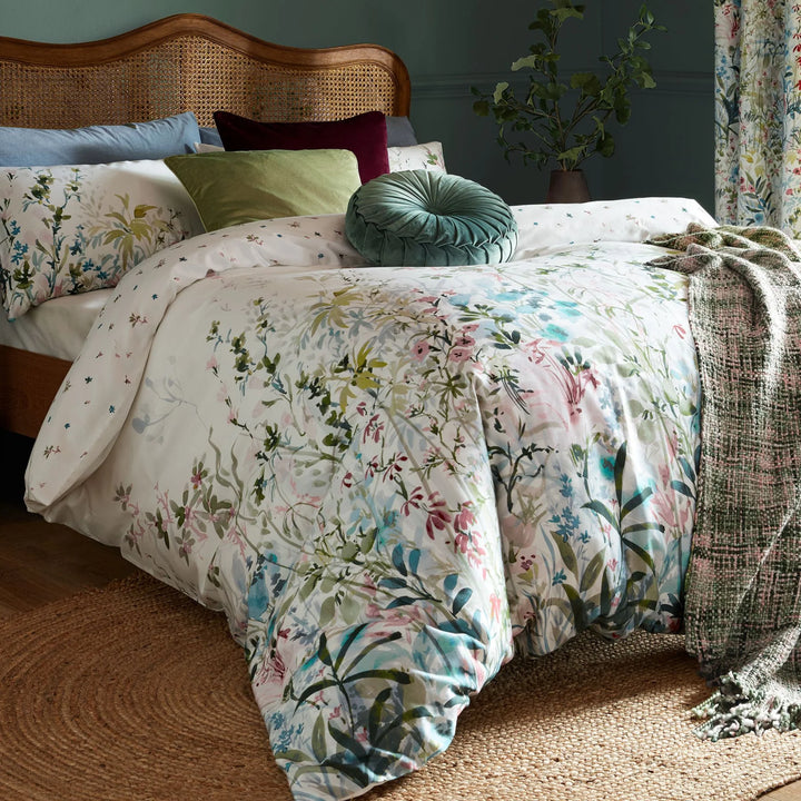 Laura Ashley Pointon Fields Duvet Cover Set - Multi - Williamsons Factory Shop