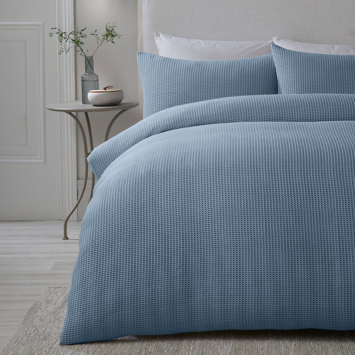 Serene Lindly Duvet Cover Set - Blue - Williamsons Factory Shop
