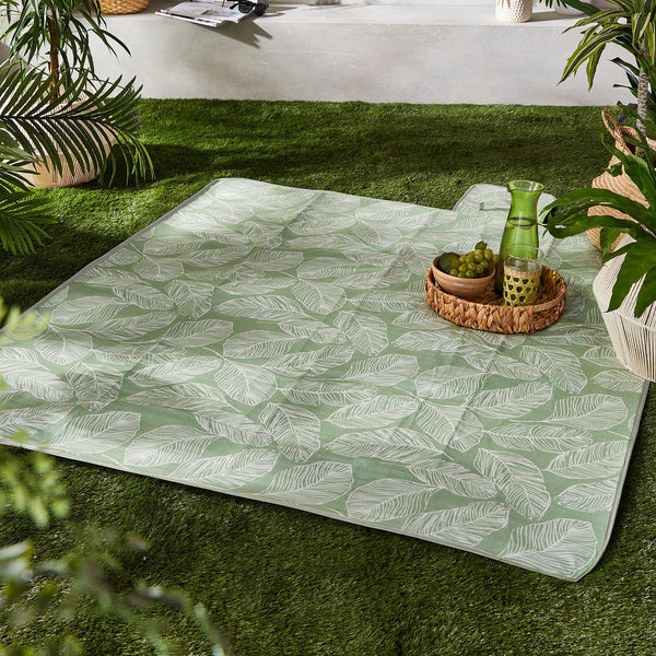 Fusion Matteo Picnic Blanket - Green - Williamsons Factory Shop