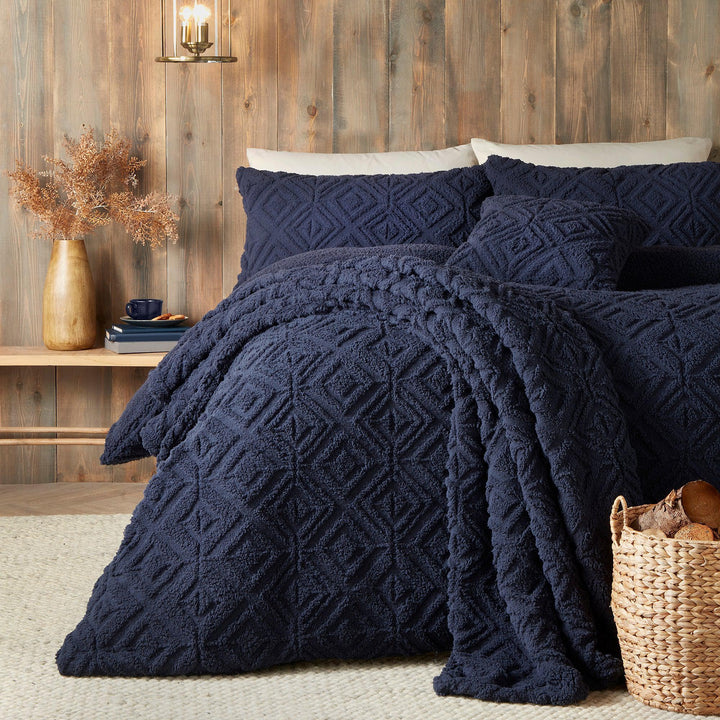 Fusion Snug Romo Throw - Navy - Williamsons Factory Shop