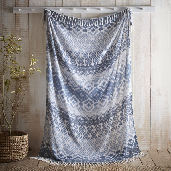 Appletree Hygge Sakari Throw - Blue - Williamsons Factory Shop