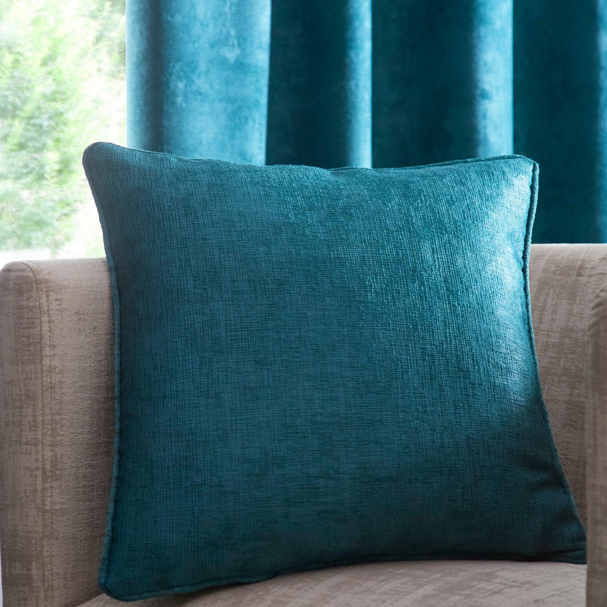 Fusion Strata Cushion - Forest Green