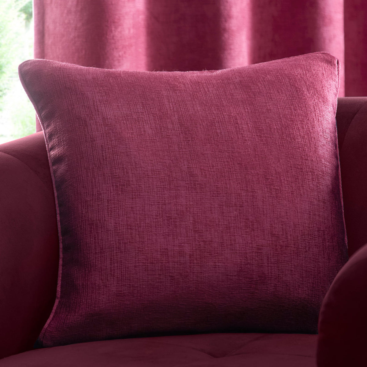 Fusion Strata Cushion - Wine