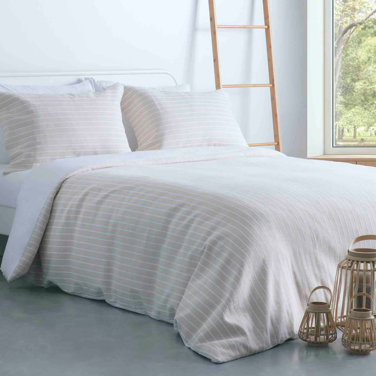 Stripes Jacquard Duvet Cover Set - Linen - Williamsons Home