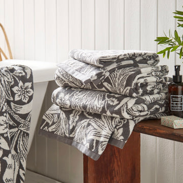 William Morris Sunflower Towel - Iron