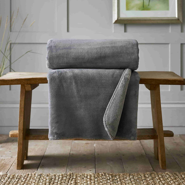 Windsor Faux Fur Sherpa Throw - Charcoal - Williamsons Factory Shop