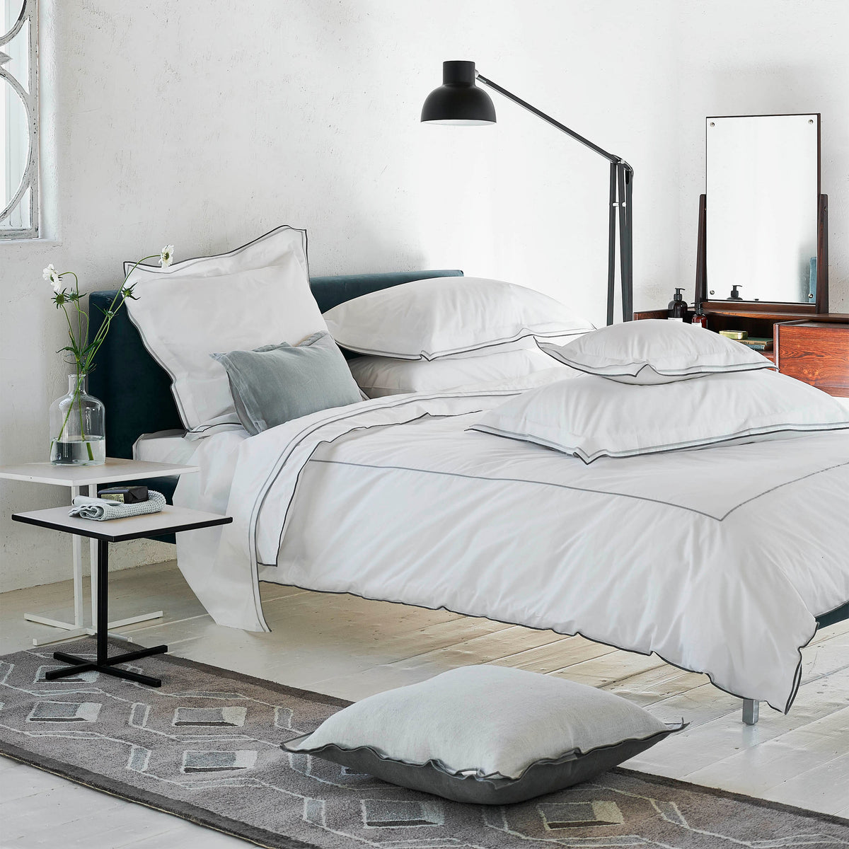 Designers Guild Astor Duvet Cover Set - Silver & Slate