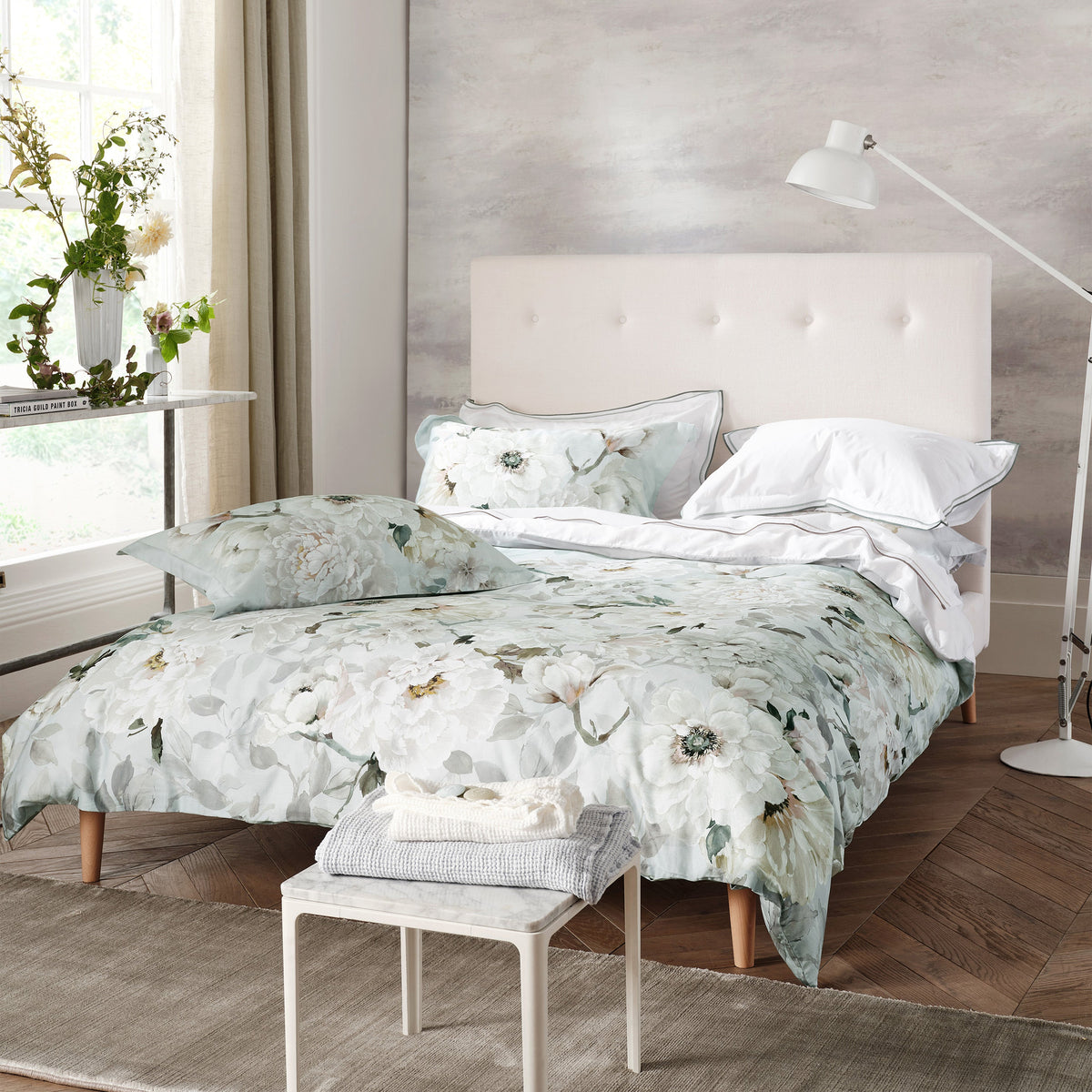 Designers Guild Fleur Blanche Duvet Cover Set - Platinum