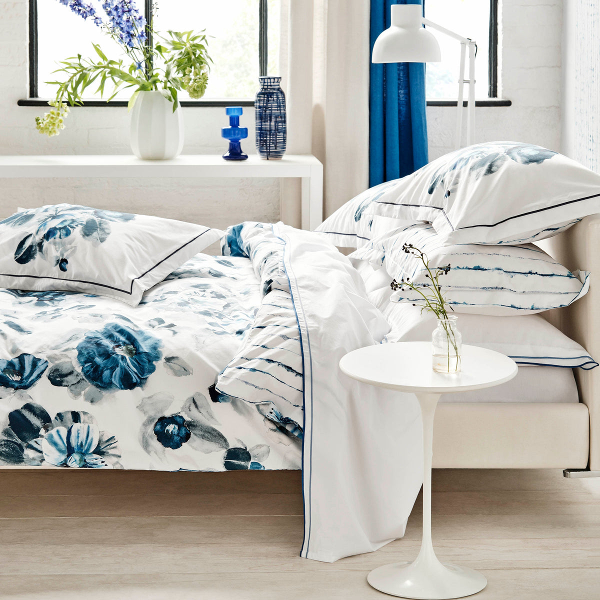 Designers Guild Indigo Flower Duvet Cover Set - Indigo