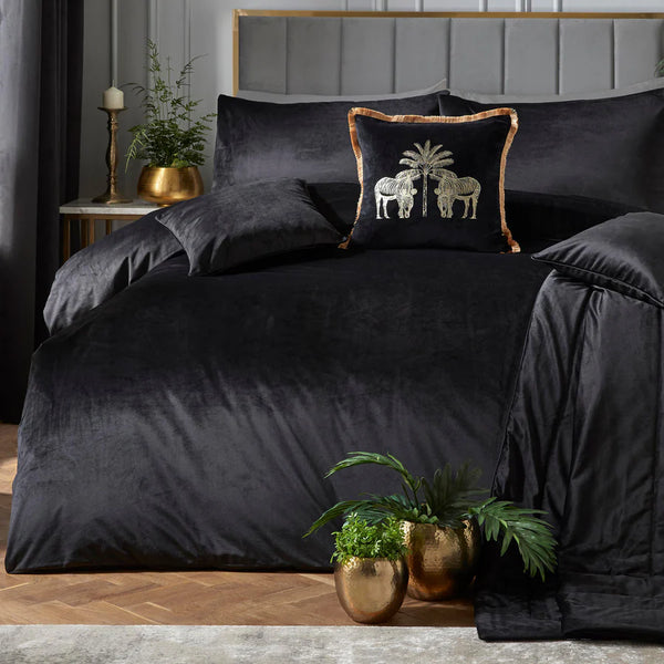 Laurence Llewelyn-Bowen Montrose Duvet Cover Set - Black