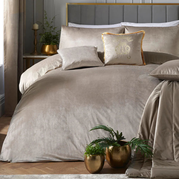 Laurence Llewelyn-Bowen Montrose Duvet Cover Set - Linen