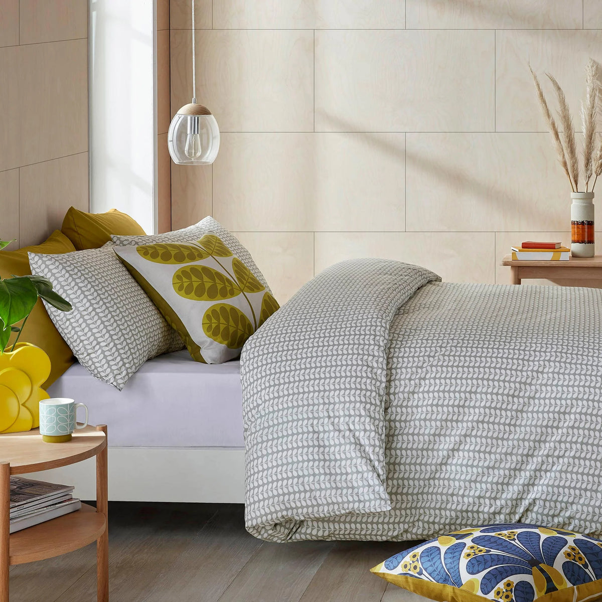 Orla Kiely Tiny Stem Duvet Cover - Light Cool Grey - Williamsons Home