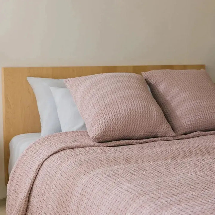 Santa Luzia Waffle Bedspread - Pink - Williamsons Factory Shop