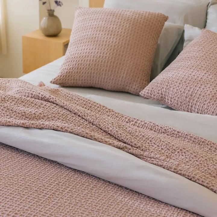 Santa Luzia Waffle Bedspread - Pink - Williamsons Factory Shop