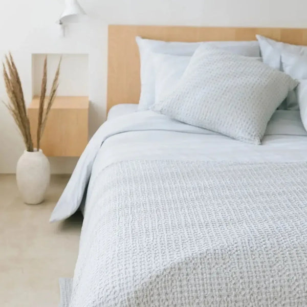 Santa Luzia Waffle Bedspread - Silver Grey - Williamsons Factory Shop