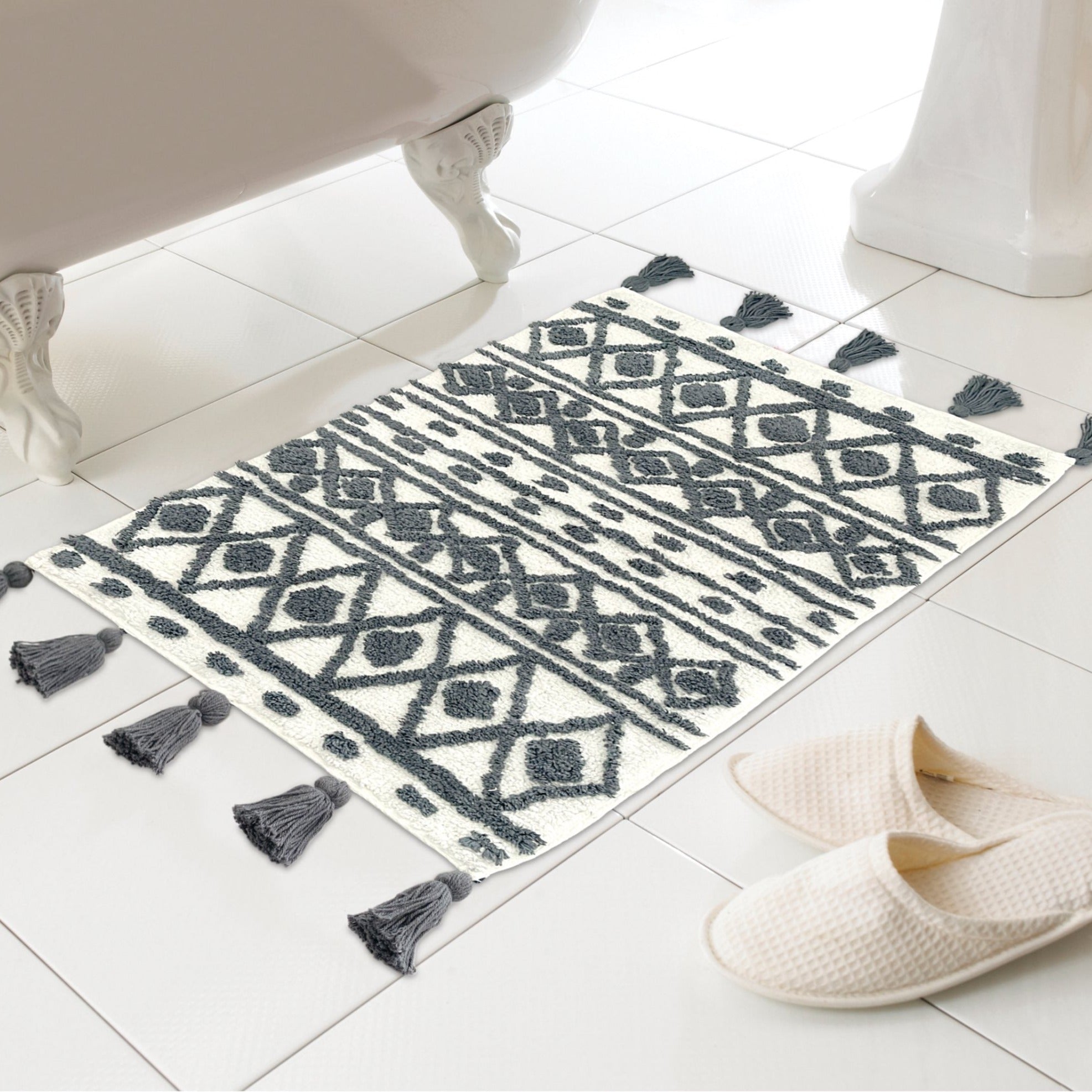 Geo Tassel Bath Mat- Grey