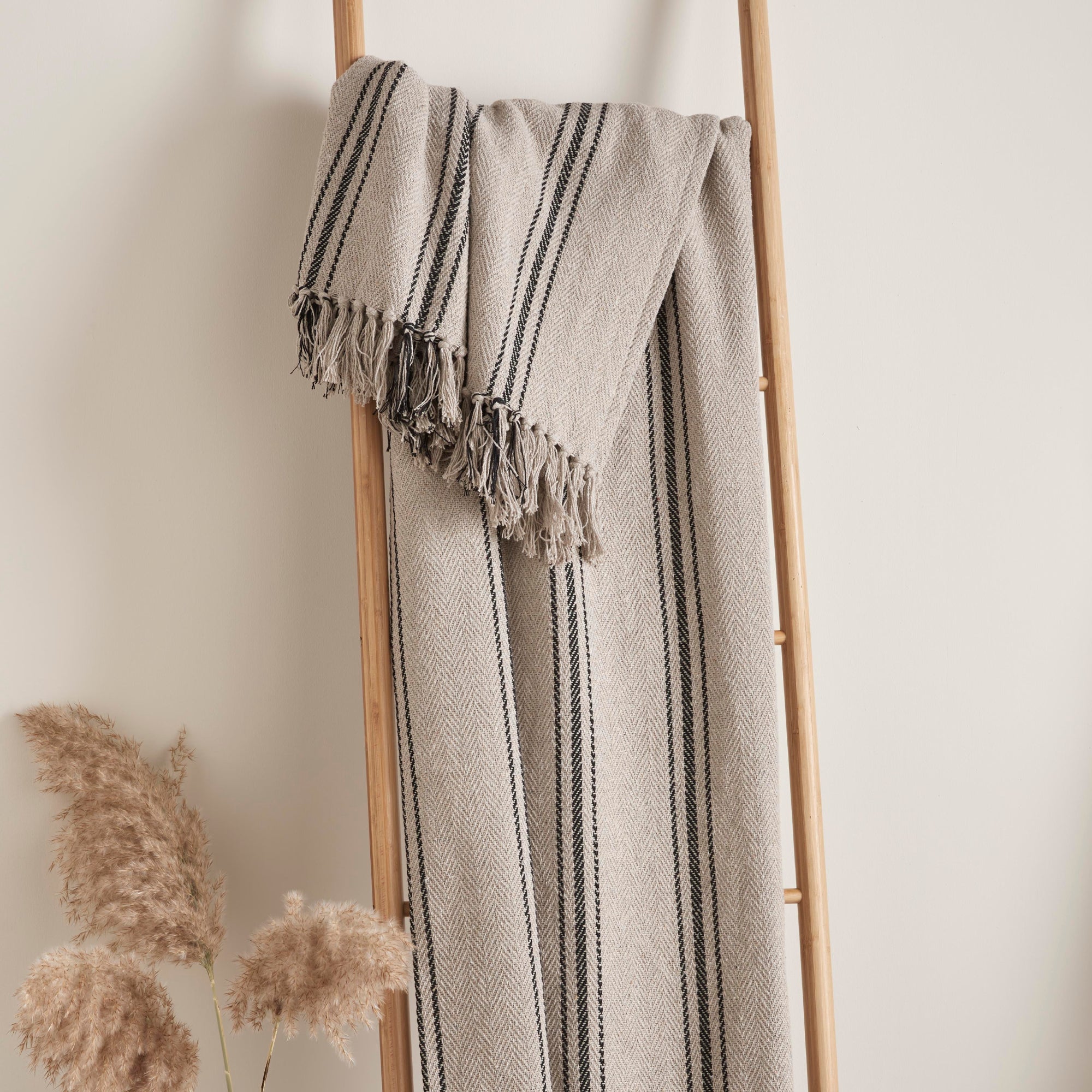 Drift Home Brinley Recycled Cotton Throw - Natural