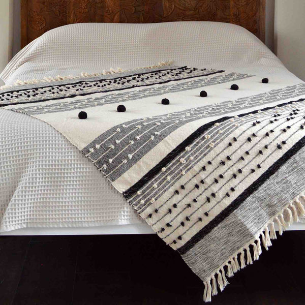 Nina Textured Throw - Grey/White - Williamsons Factory Shop